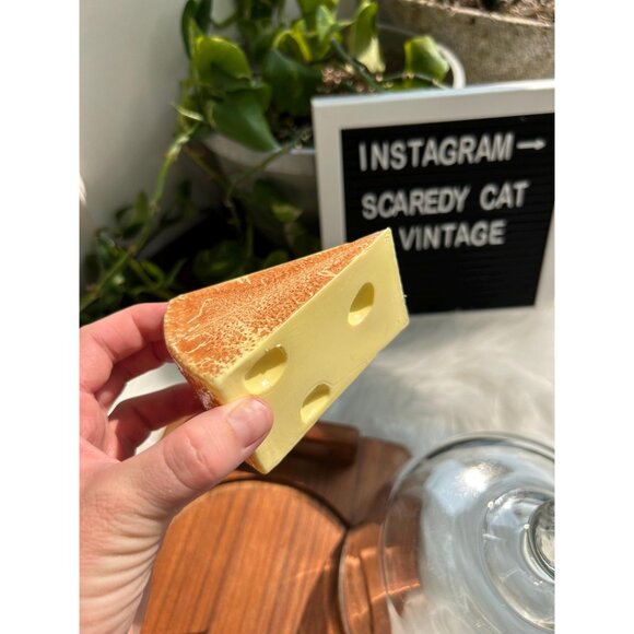 Wooden vintage cheese tray board glass dome top lidded charcuterie plastic - Picture 3 of 7